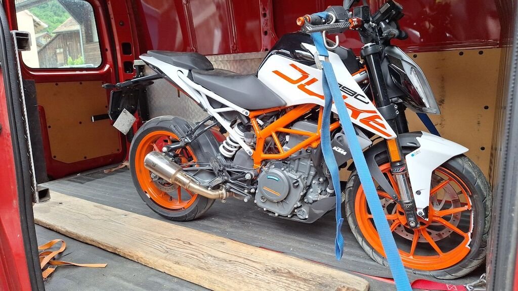 KTM 390 Duke ABS
