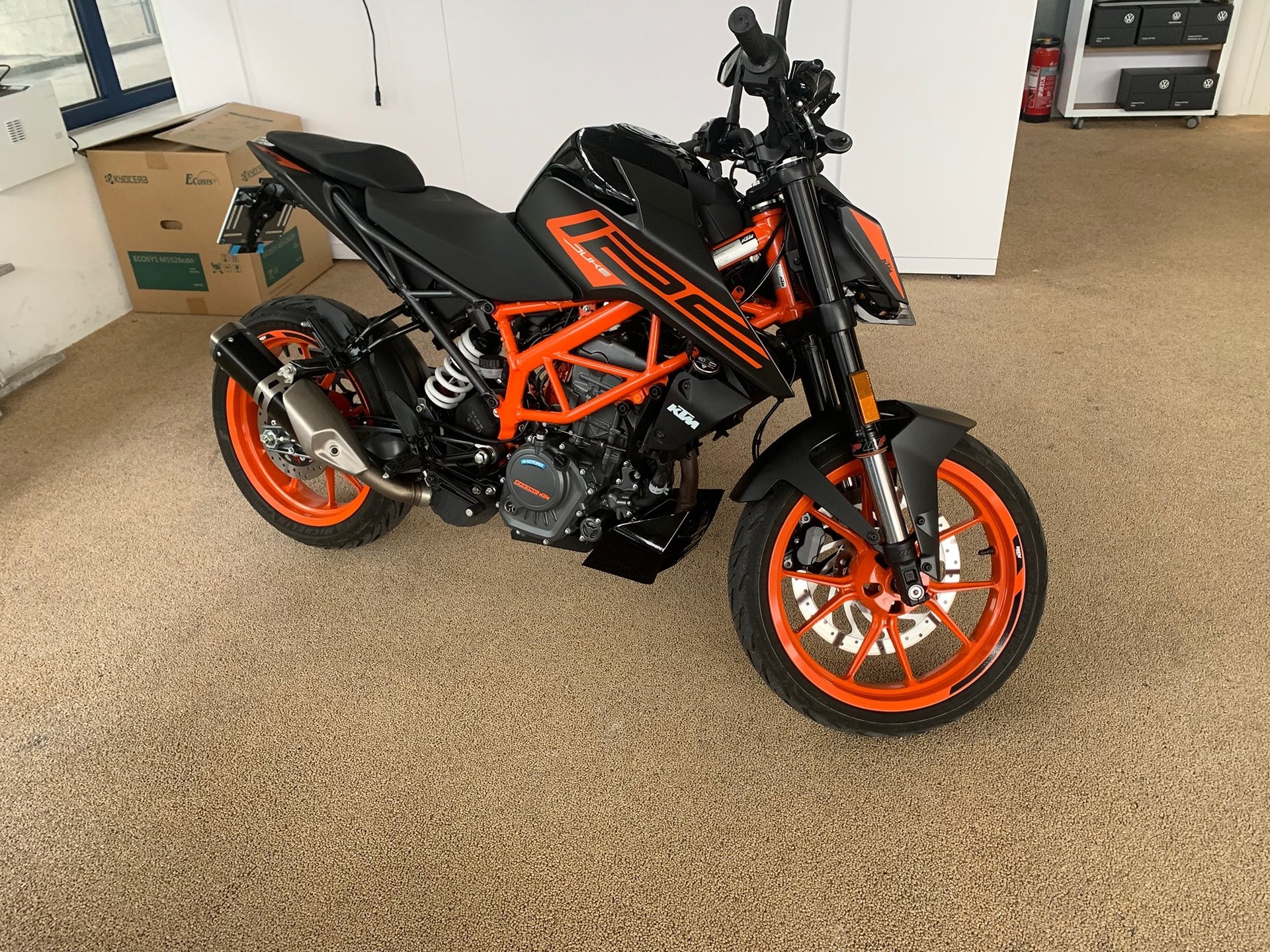 KTM Duke 125