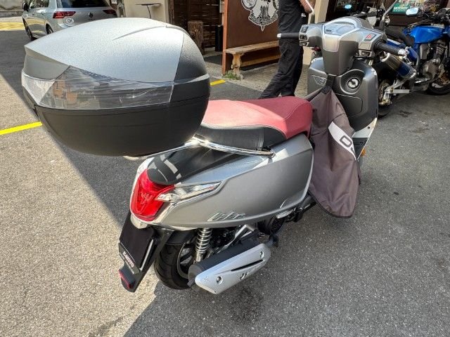 Kymco Like 125i ABS Topcase