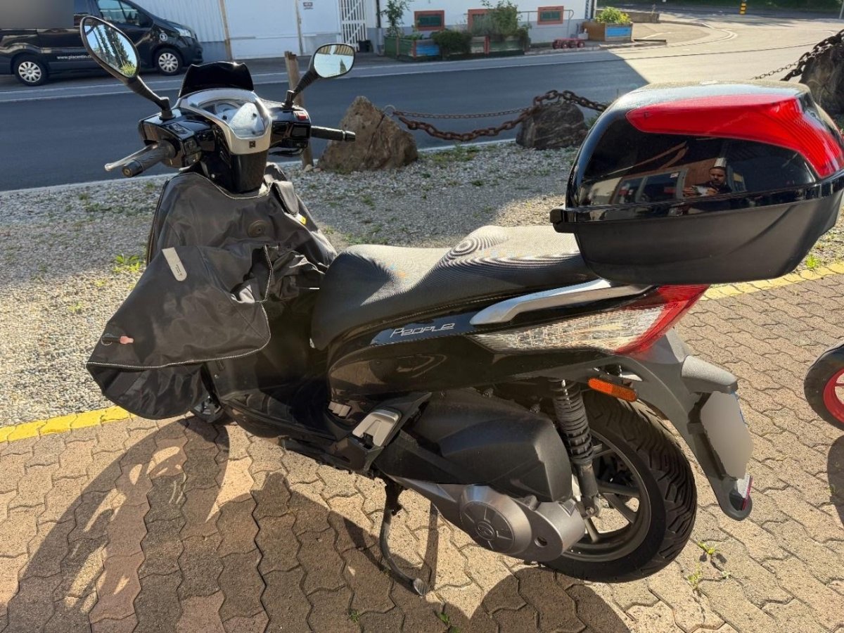 Kymco People  GTI 300 0.3, 29 HP