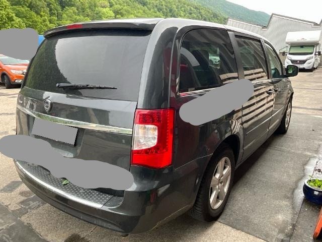 Lancia Voyager 2.8 TD