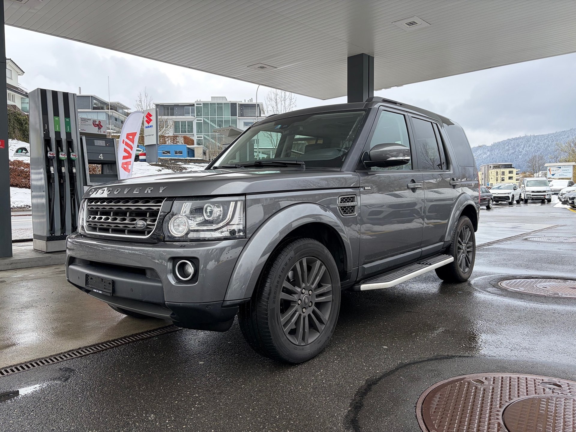 LAND ROVER Discovery SDV6