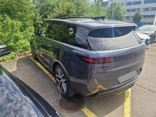 Land Rover Range Rover Sport 3.0 TD6 350 First Edition