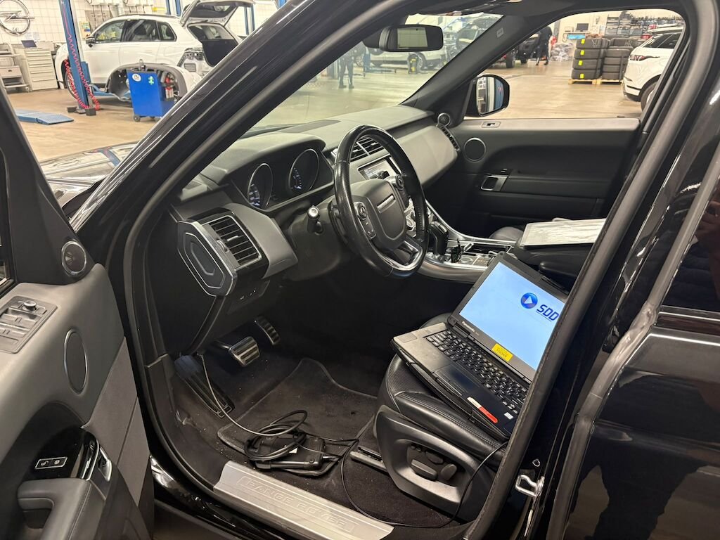 Land Rover Range Rover Sport 3.0TDV6