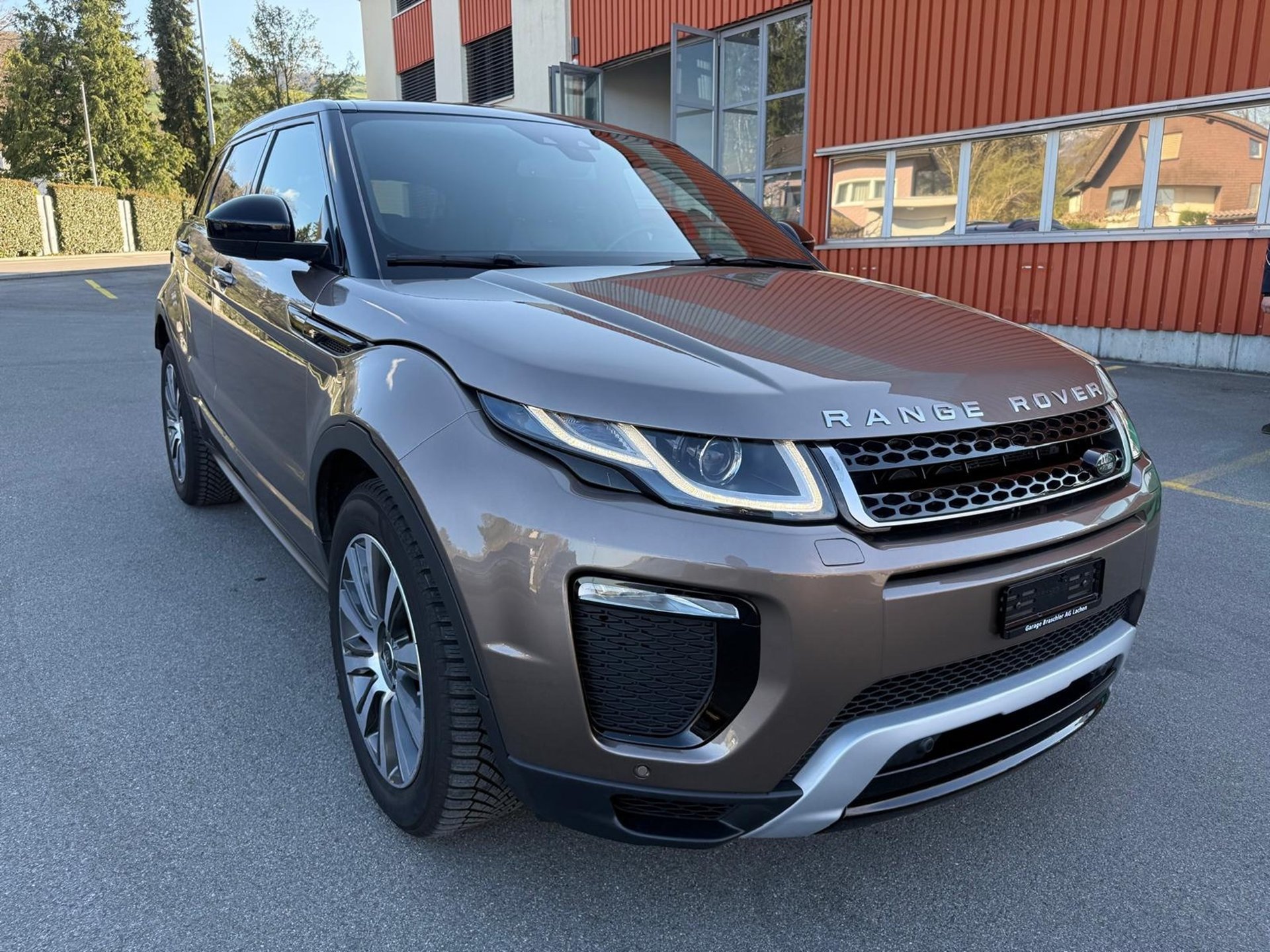LAND ROVER RR Evoque Si4 Model 2019