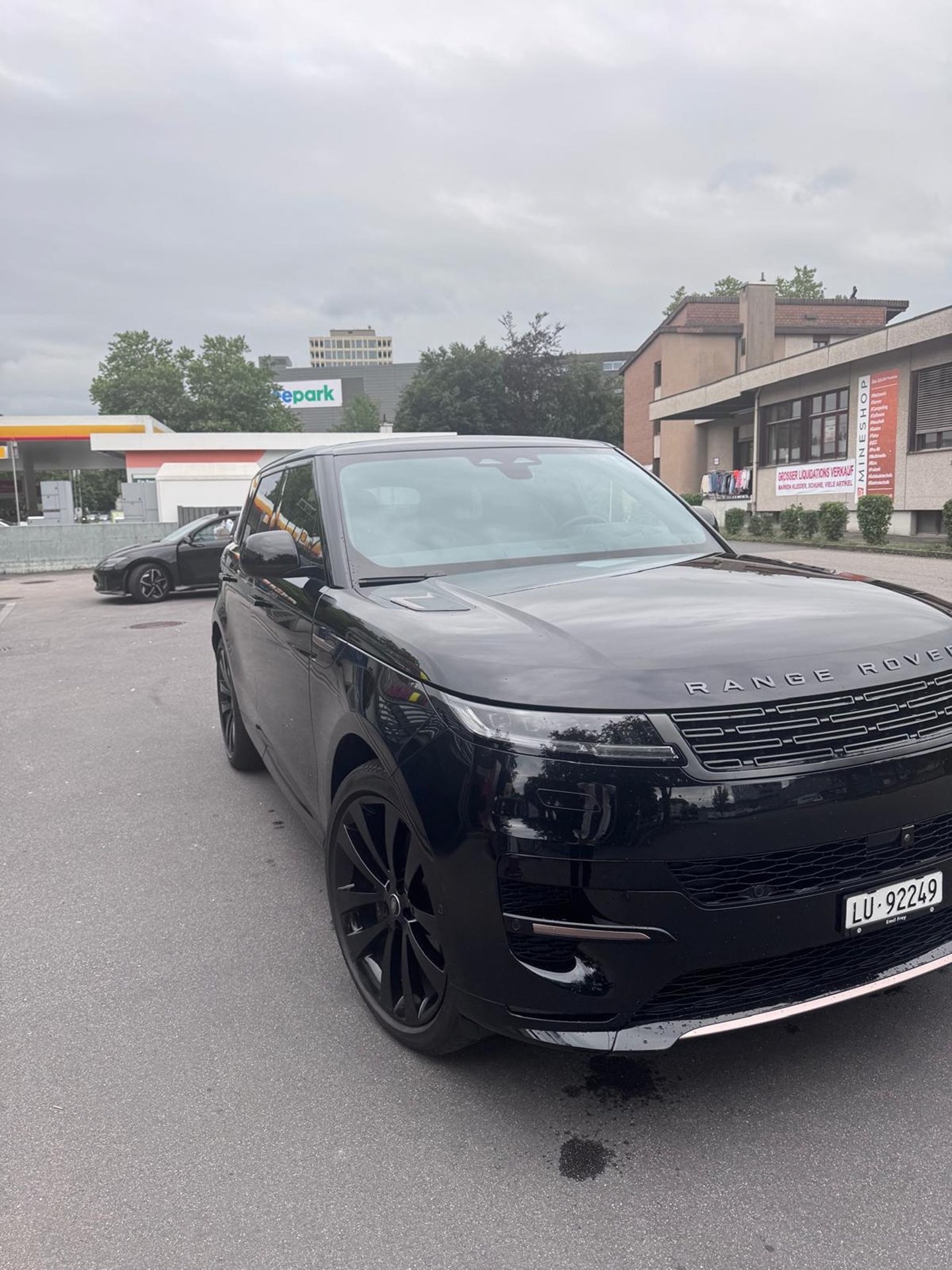 LAND ROVER RR Sport D300