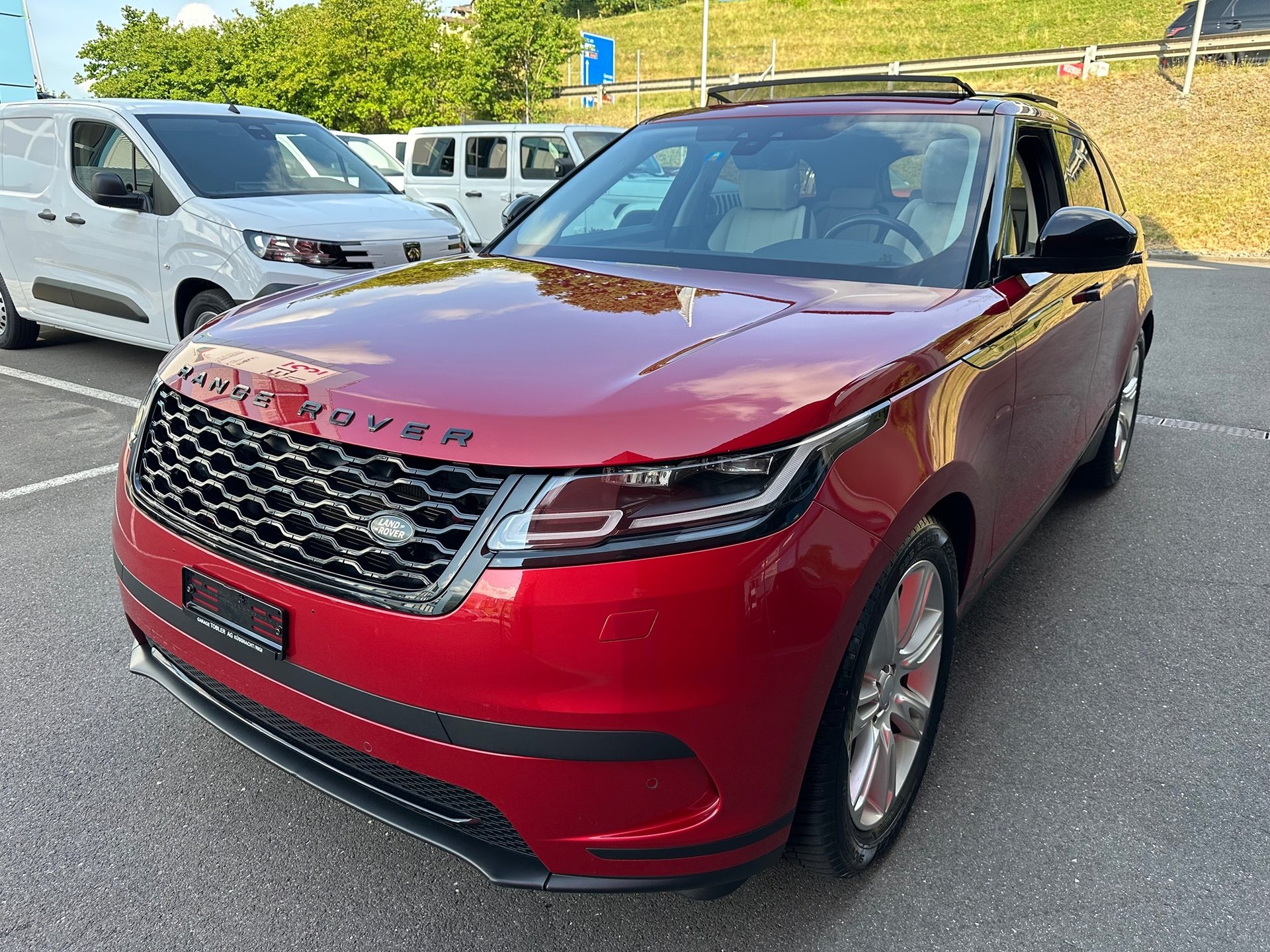 LAND ROVER RR Velar