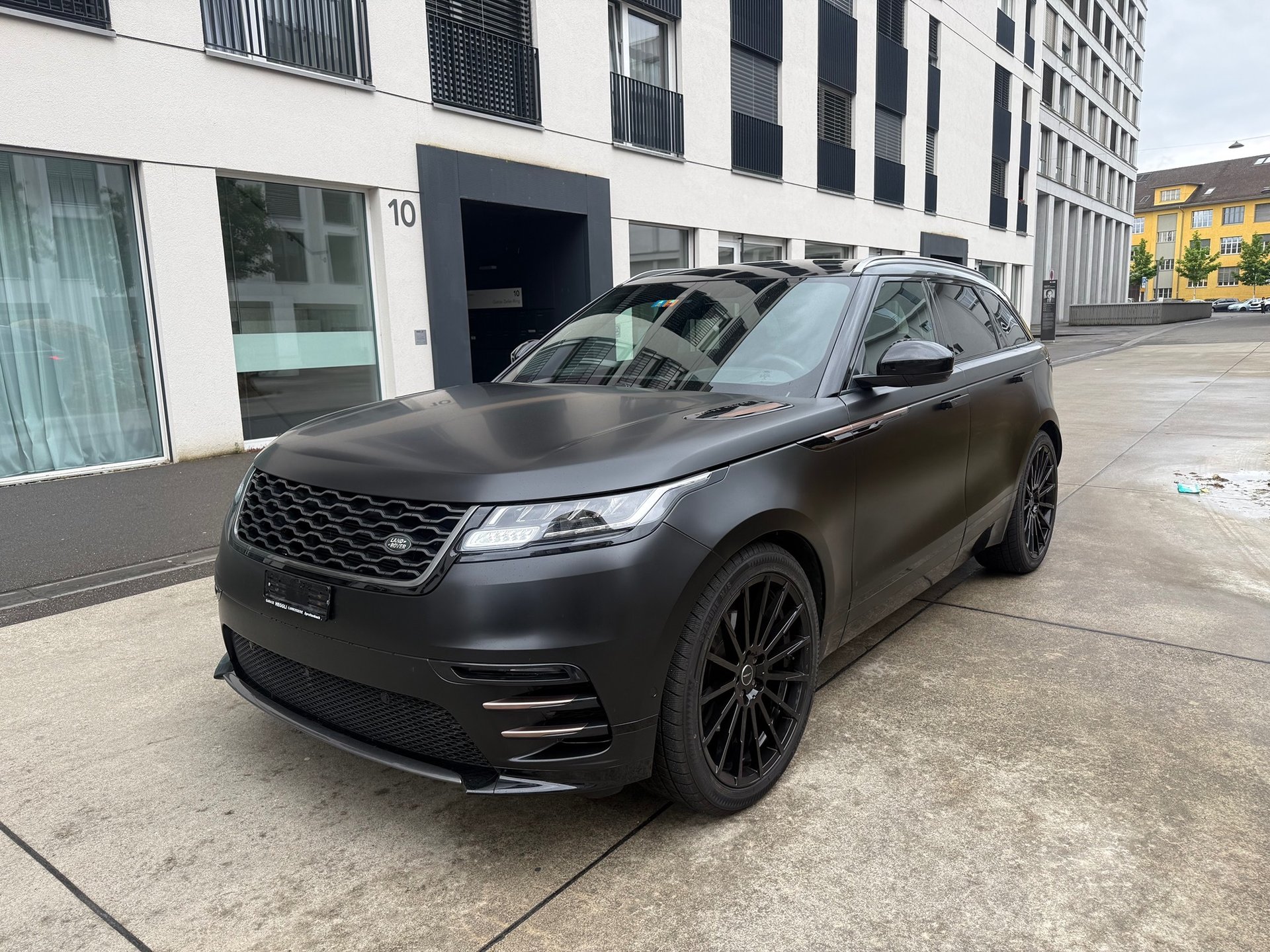 LAND ROVER RR Velar D300