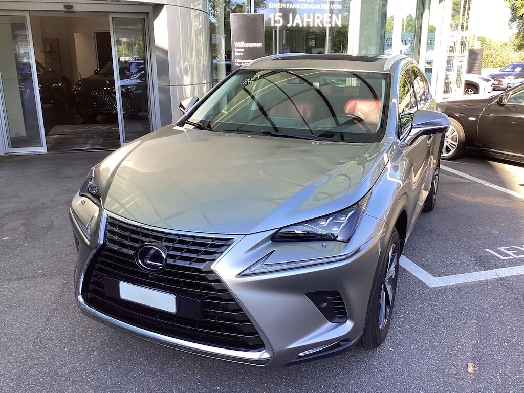 Lexus NX300H