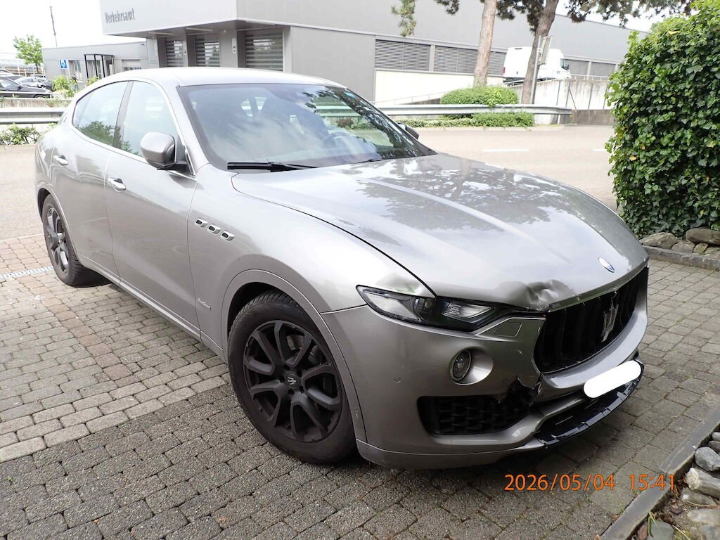 MASERATI LEVANTE 3.0 V6