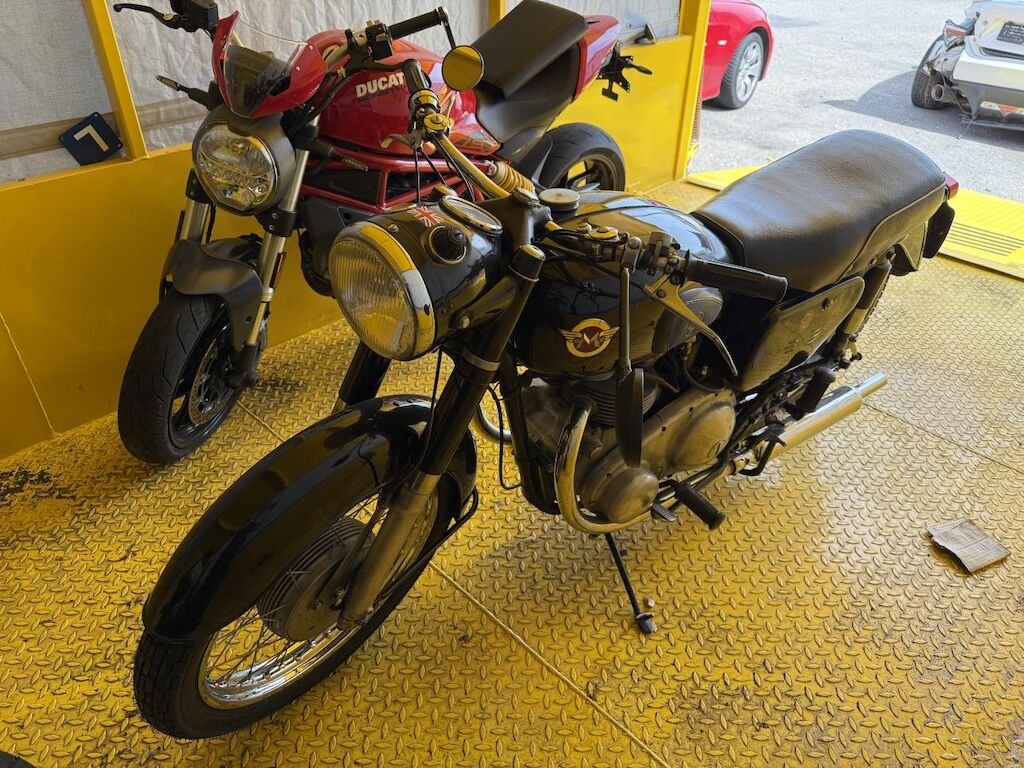 Matchless G 9