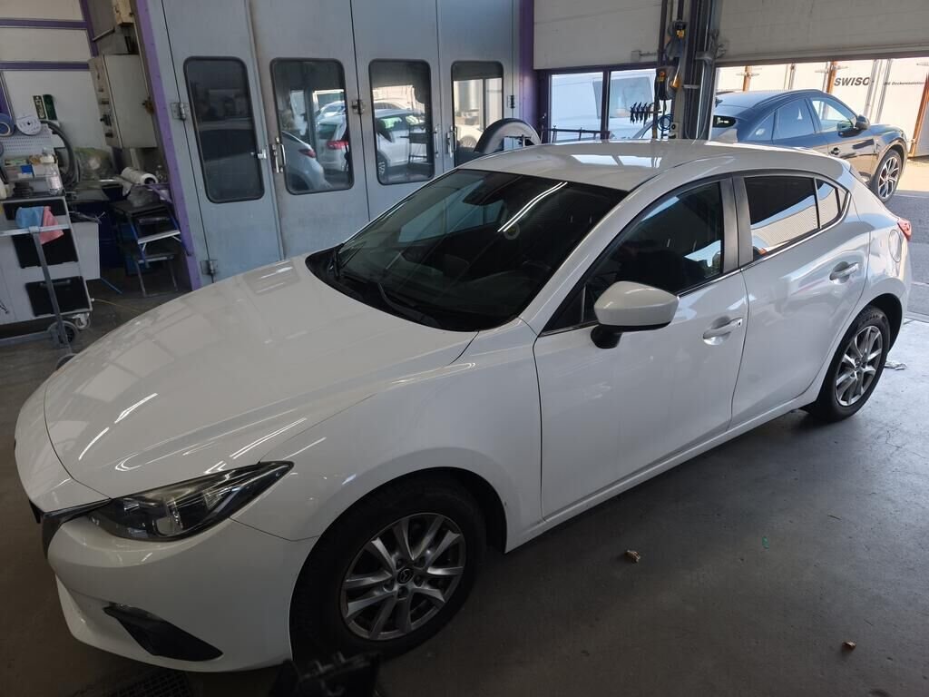 MAZDA 3 SKYACTIV-D 105 Ambition