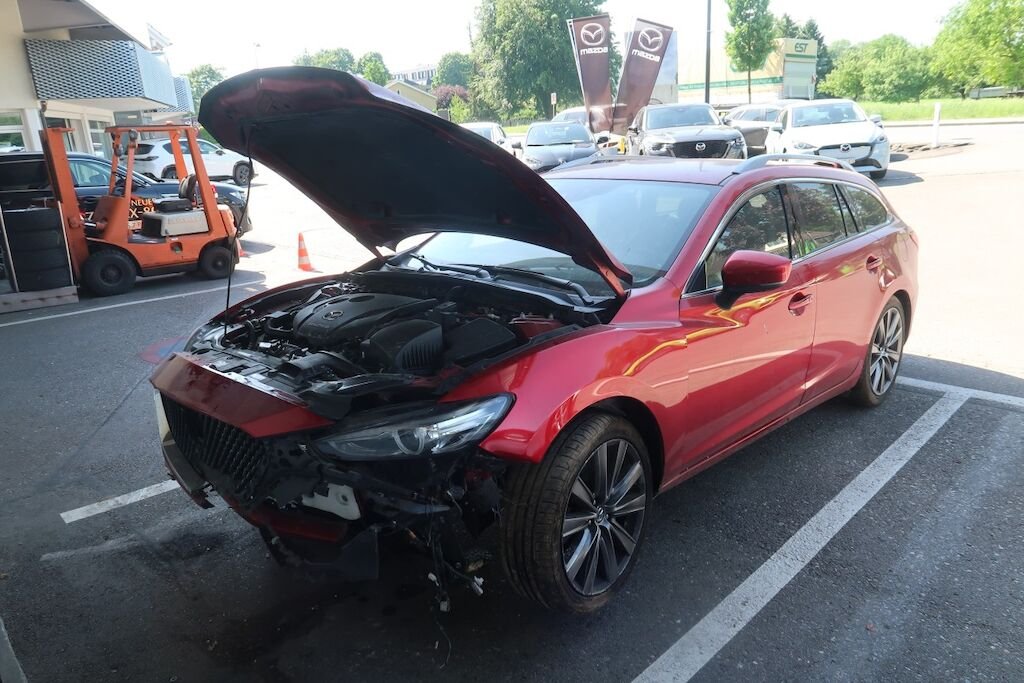 Mazda 6 Sport Wagon 2.2 D Revolution AWD