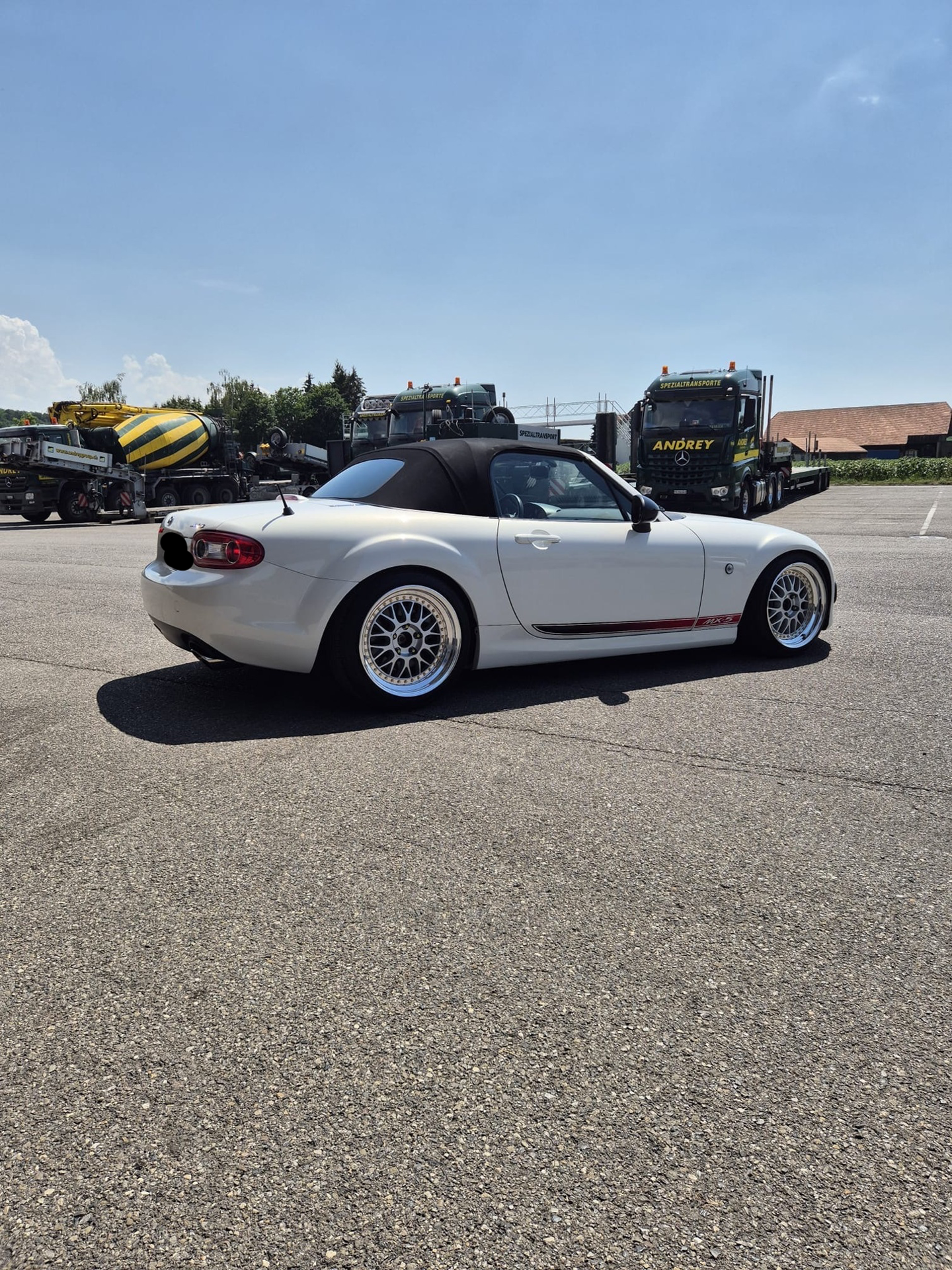 MAZDA MX-5 2.0