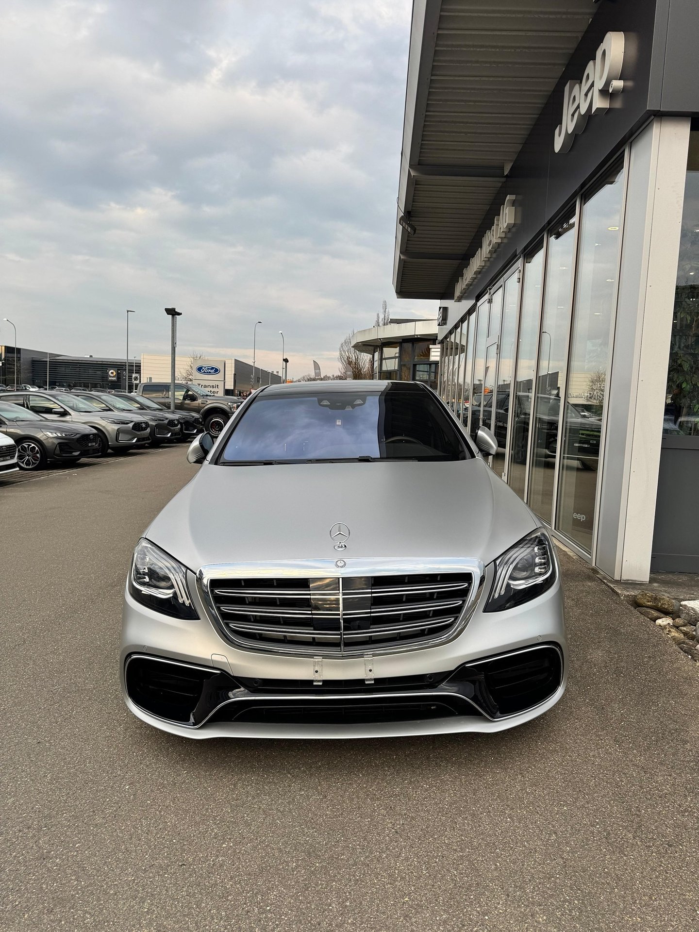 MERCEDES-AMG S 63 AMG 4m