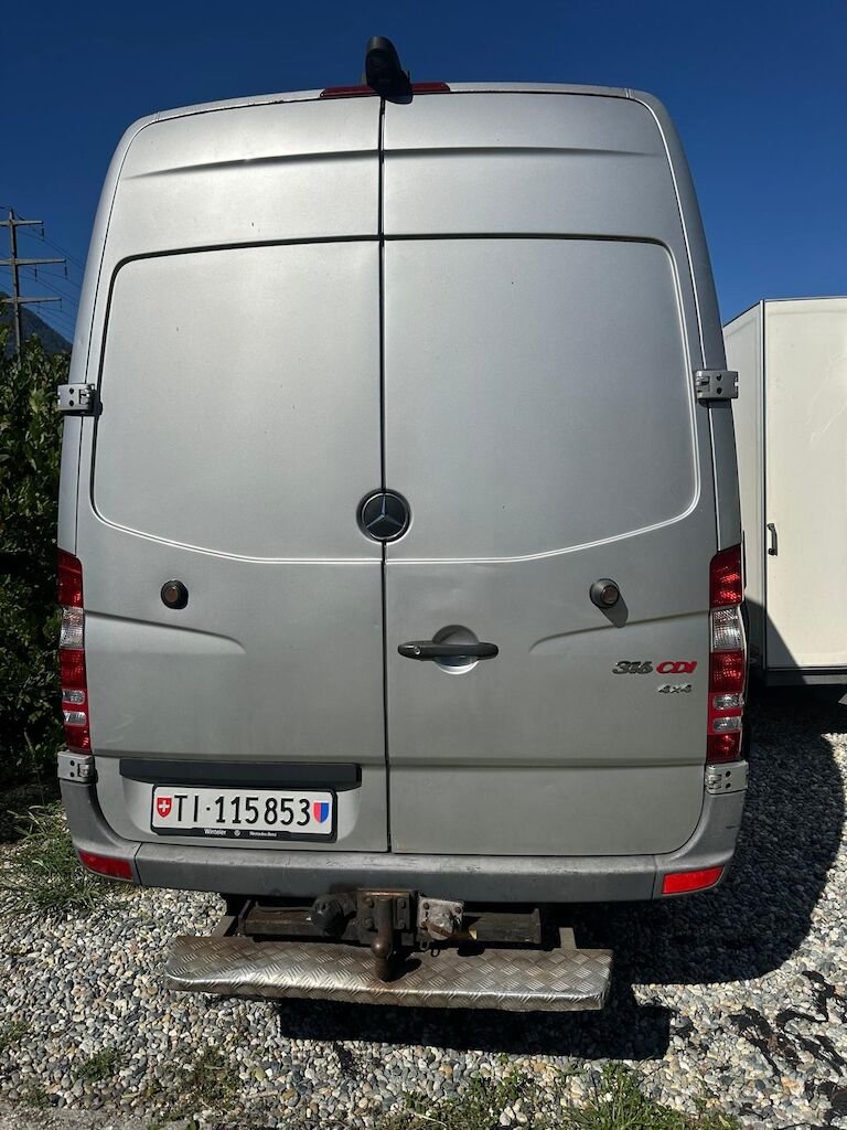 Mercedes Benz 316 4x4