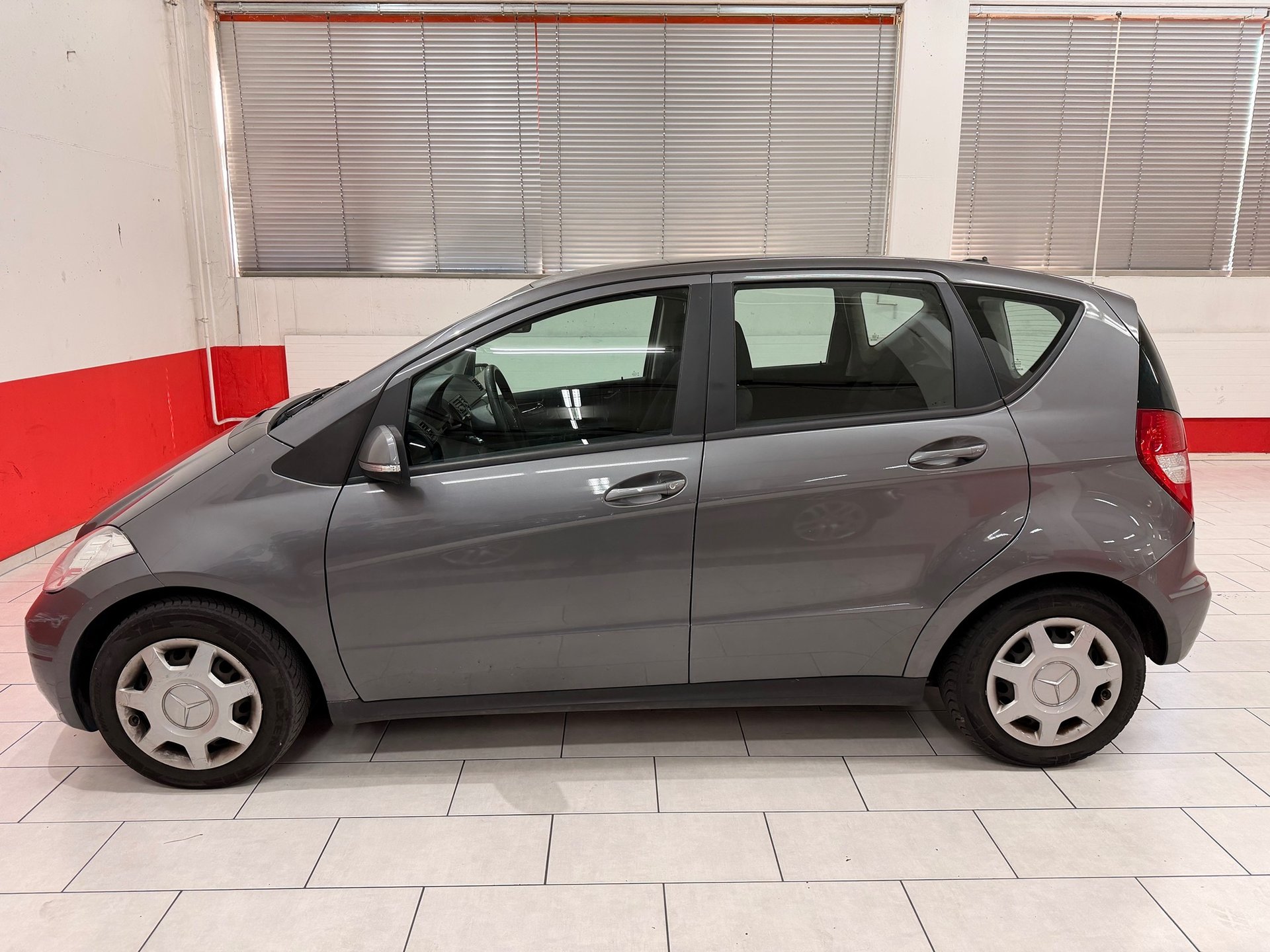 MERCEDES-BENZ A 160 Eco
