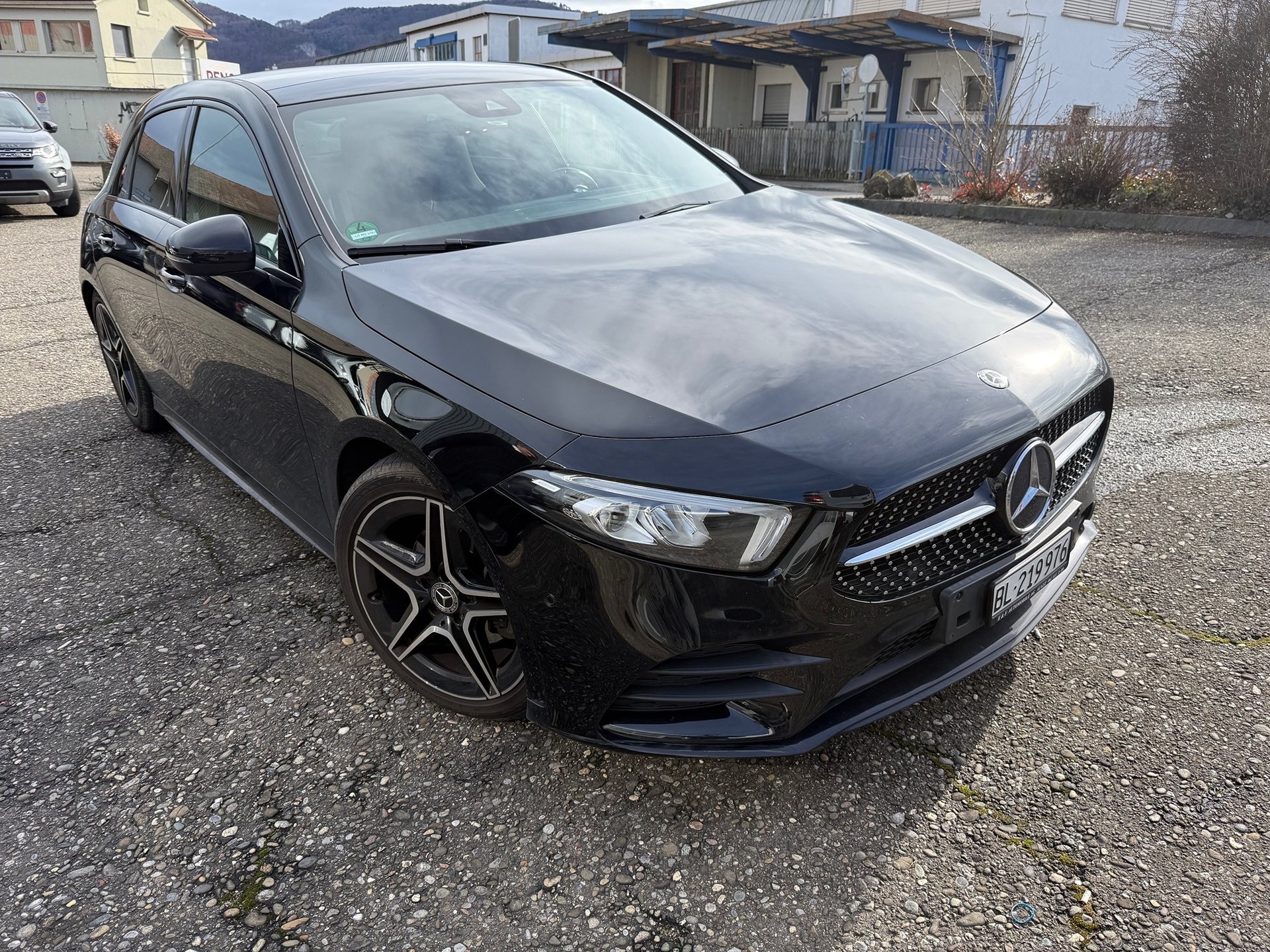 MERCEDES-BENZ A 200 AMG Line