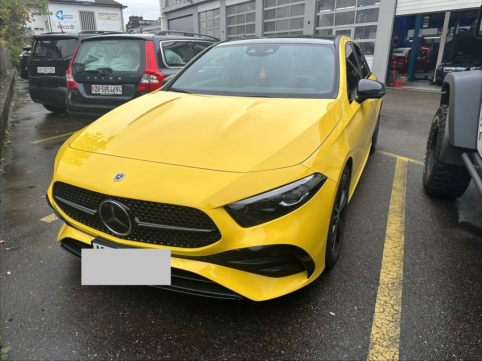 MERCEDES-BENZ A 220 4MATIC