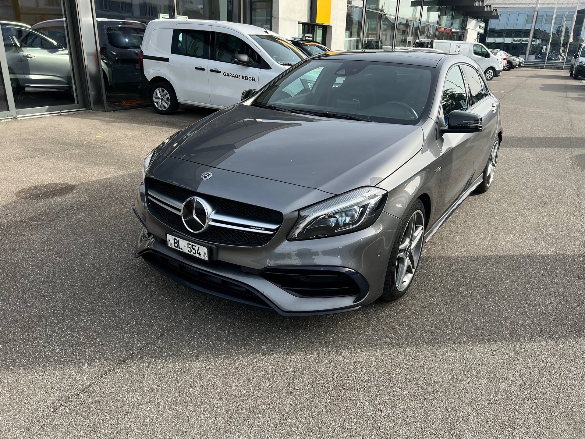 MERCEDES-BENZ A 45 AMG 4m