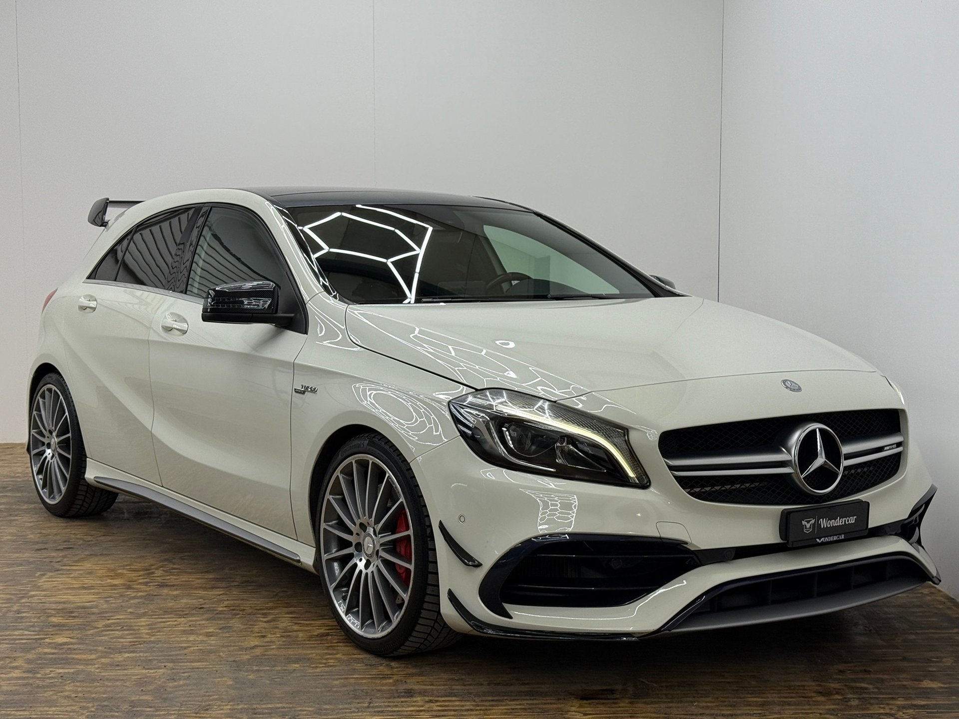 MERCEDES-BENZ A 45 AMG 4m