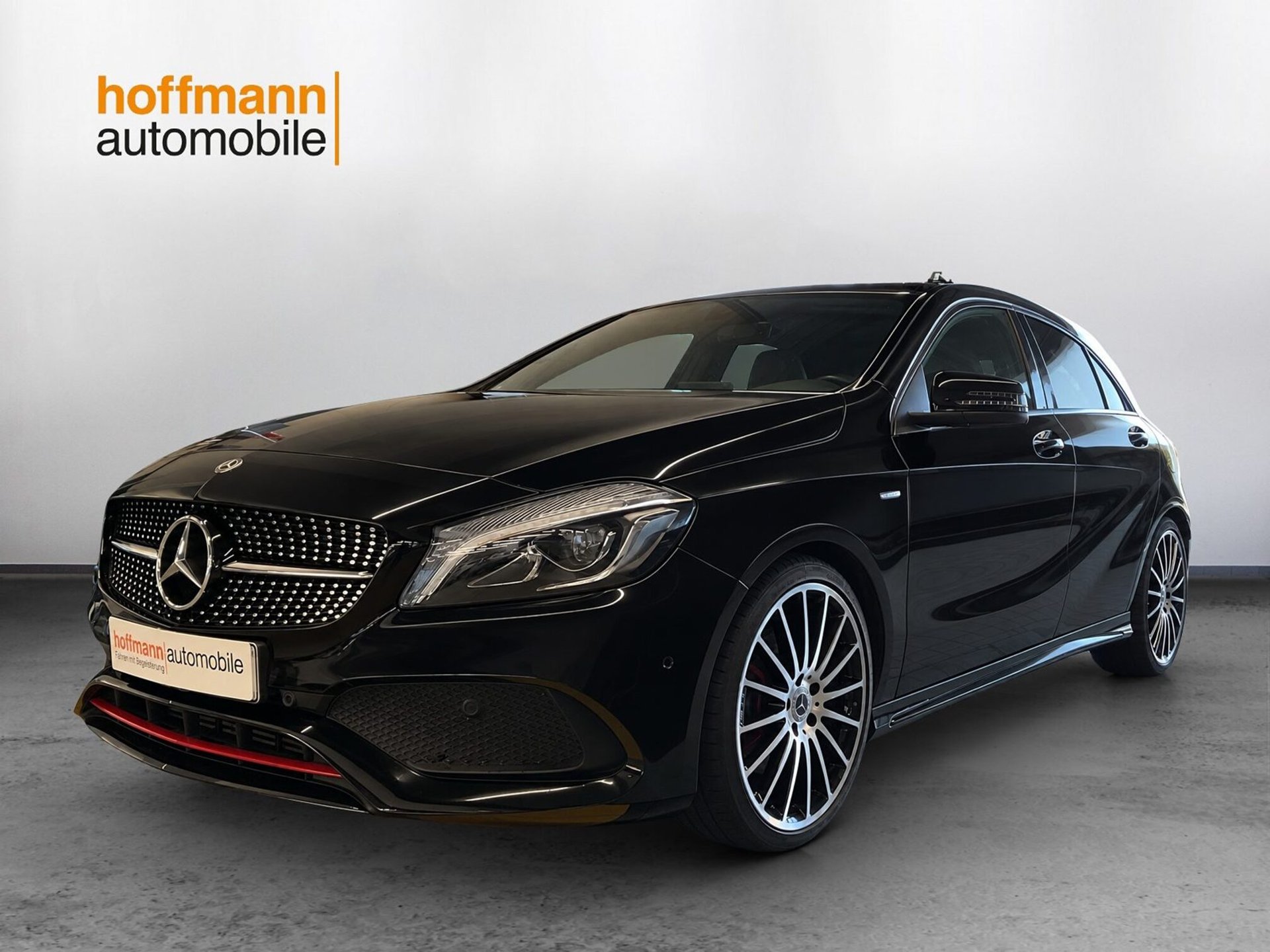 MERCEDES-BENZ A250 AMG LINE