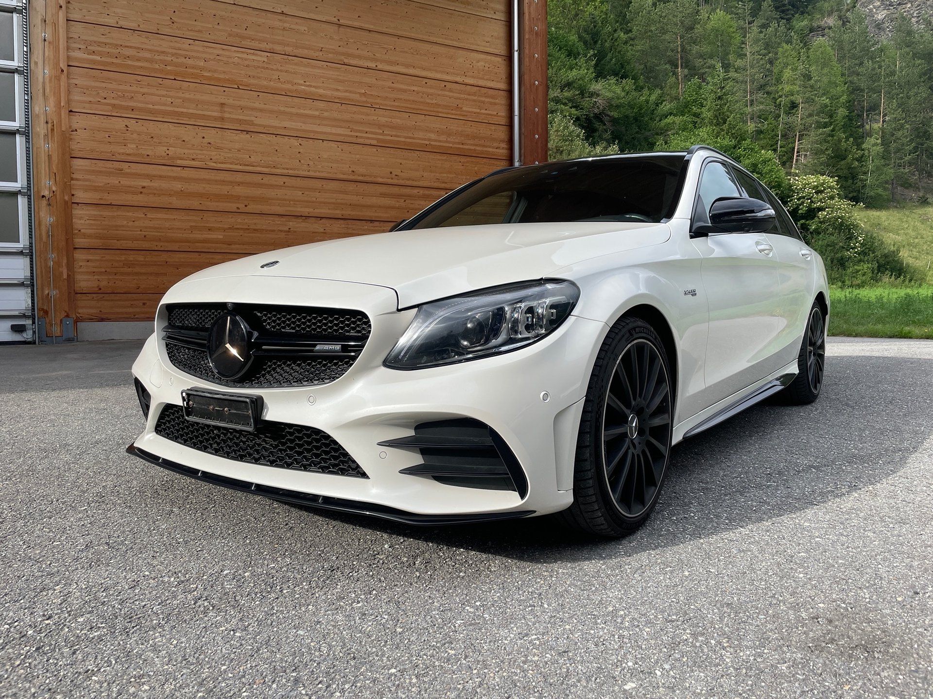 MERCEDES-BENZ AMG C 43