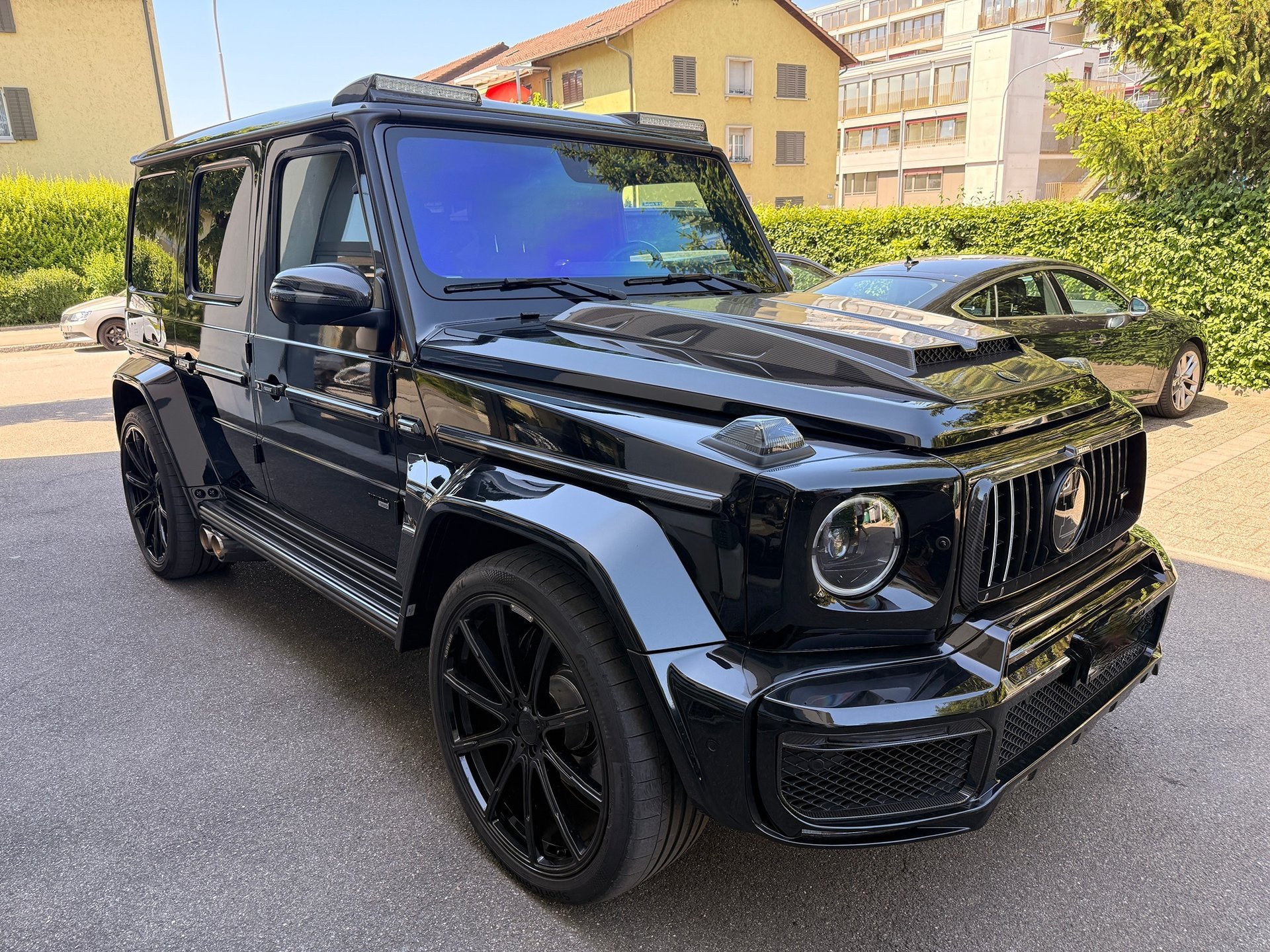 MERCEDES-BENZ AMG G 63