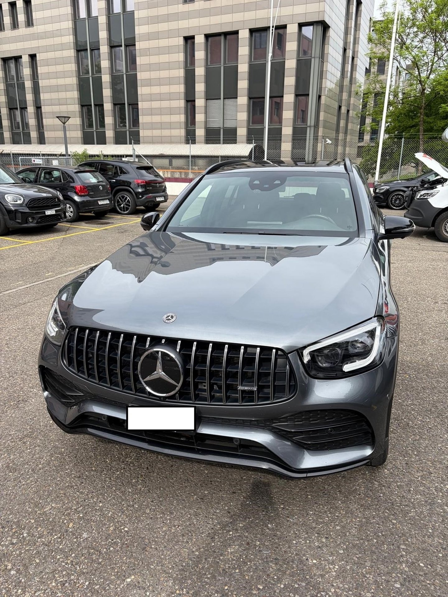 MERCEDES-BENZ AMG GLC 43