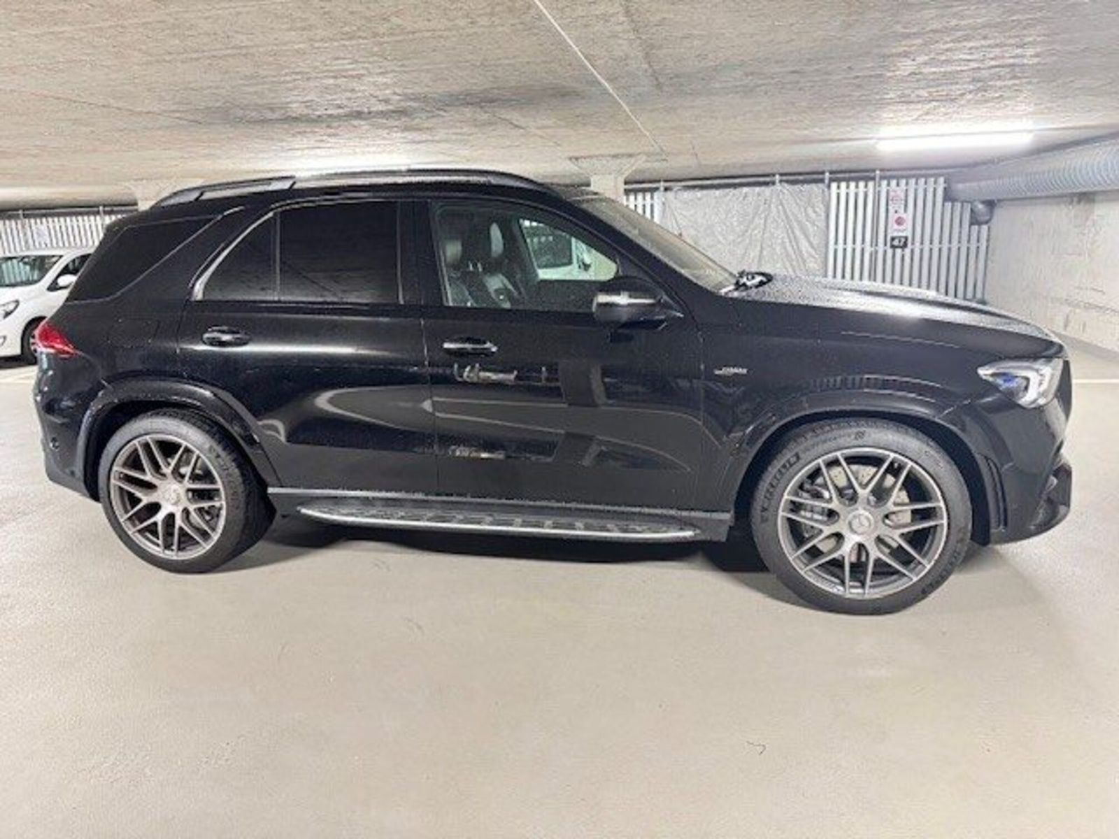 MERCEDES-BENZ AMG GLE 53