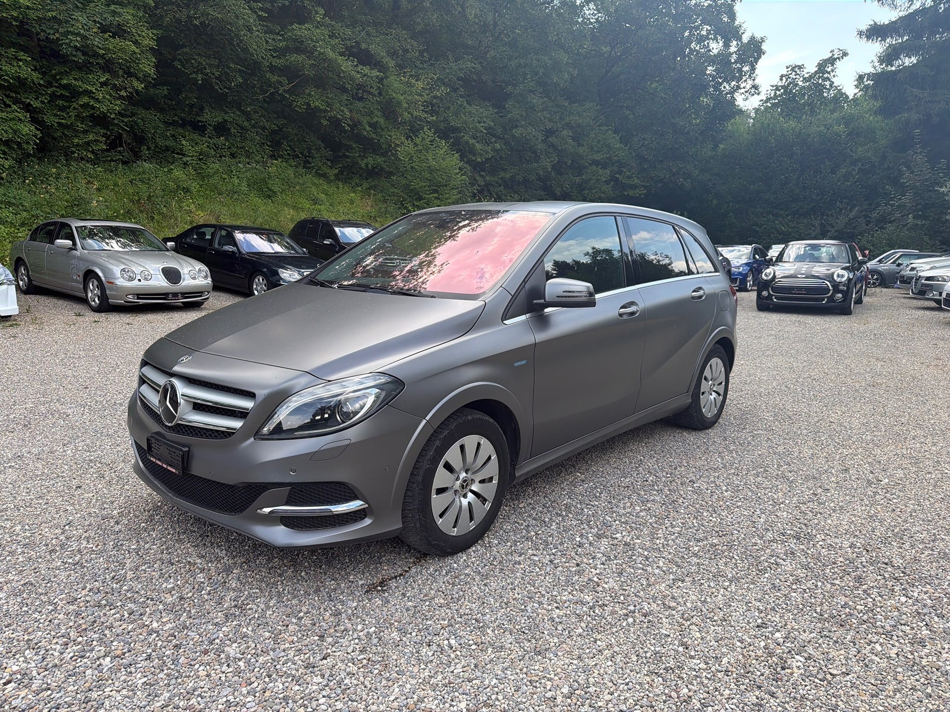 MERCEDES-BENZ B 250 e