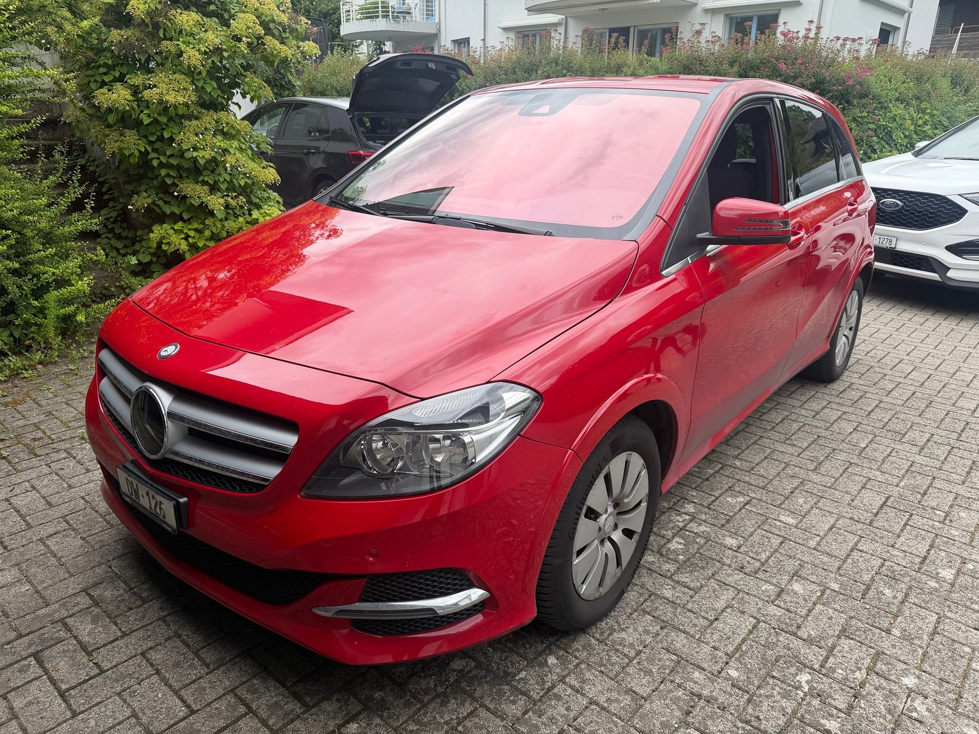 MERCEDES-BENZ B e drive