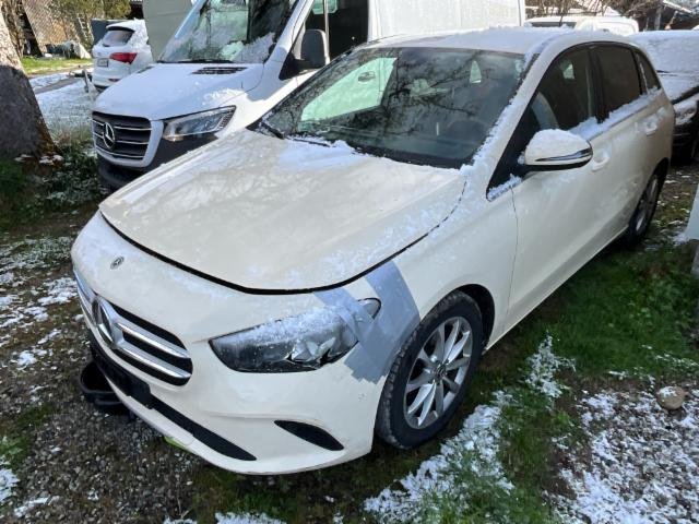Mercedes-Benz B-Klasse W247 B 180 d Style