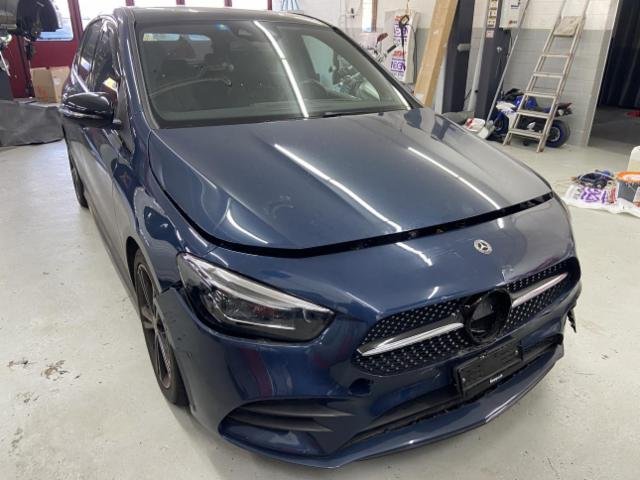 Mercedes-Benz B-Klasse W247 B 250 AMG Line 4matic