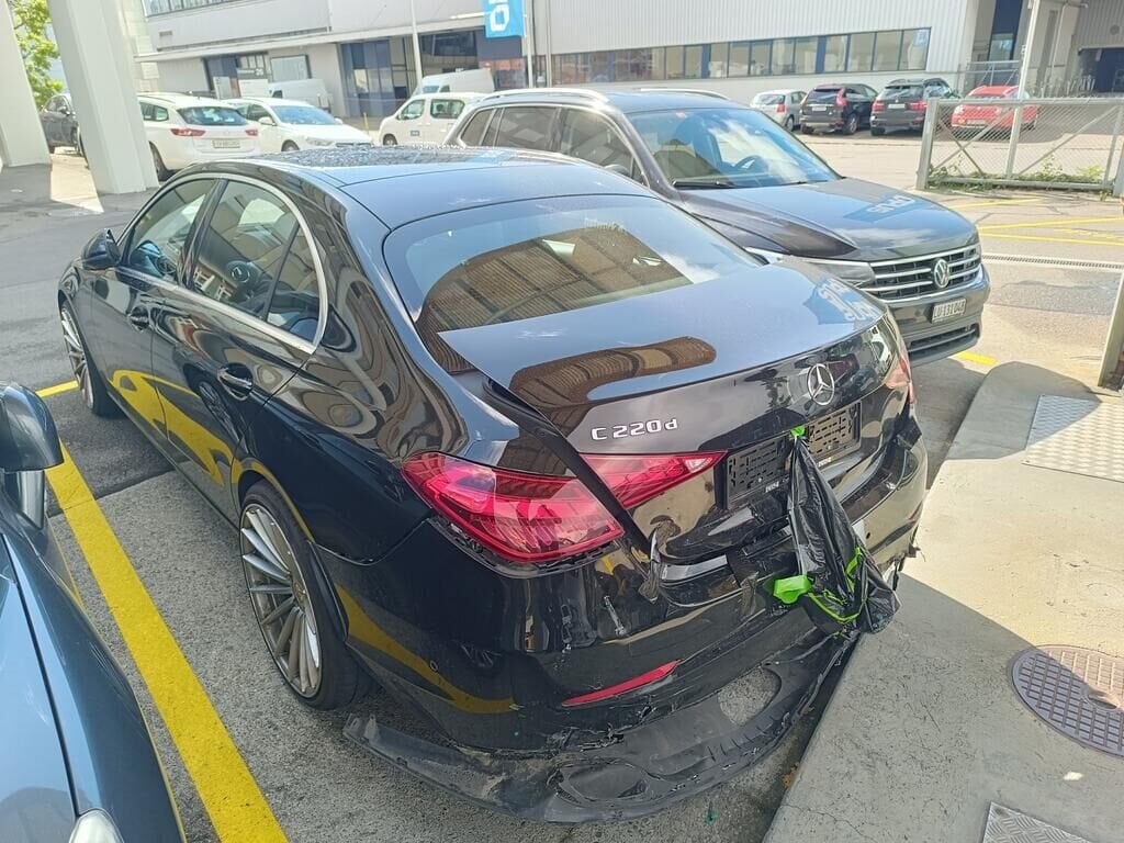 MERCEDES-BENZ C 220 d Avantgarde