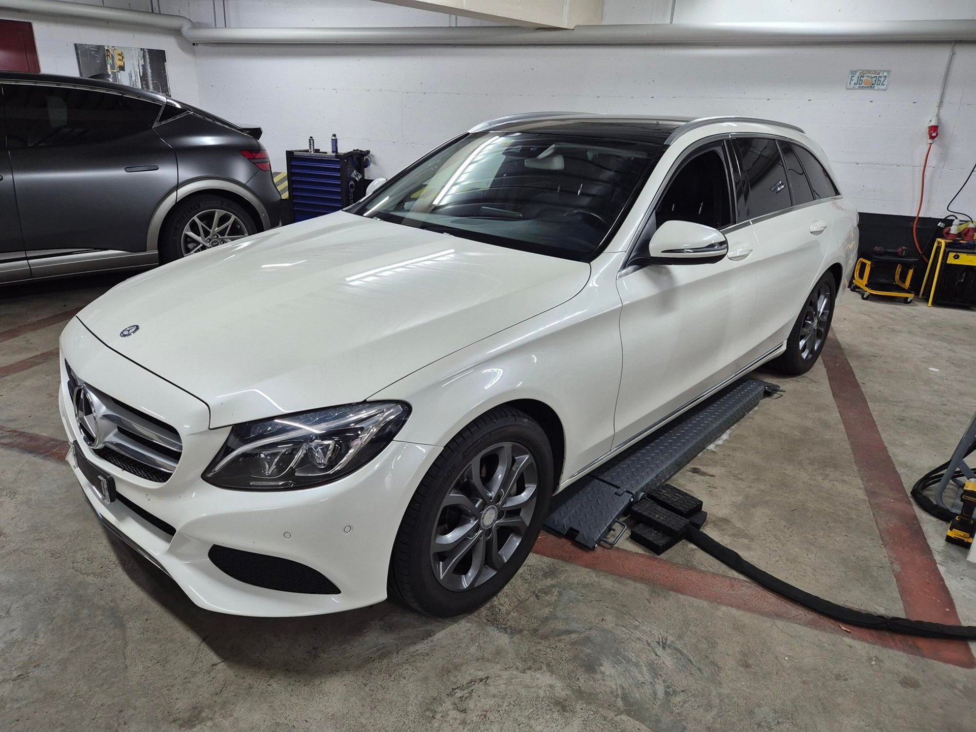 MERCEDES-BENZ C 250 d 4m Avantgarde Swiss Star