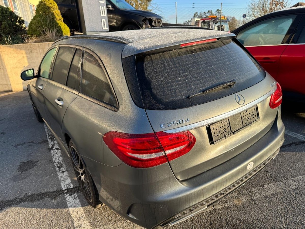 MERCEDES-BENZ C 250 d Swiss Star AMG 4M, 204 HP