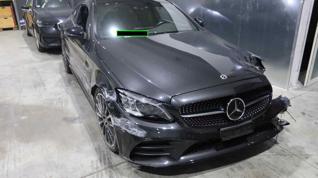 MERCEDES-BENZ C 300 AMG  4 MATIC