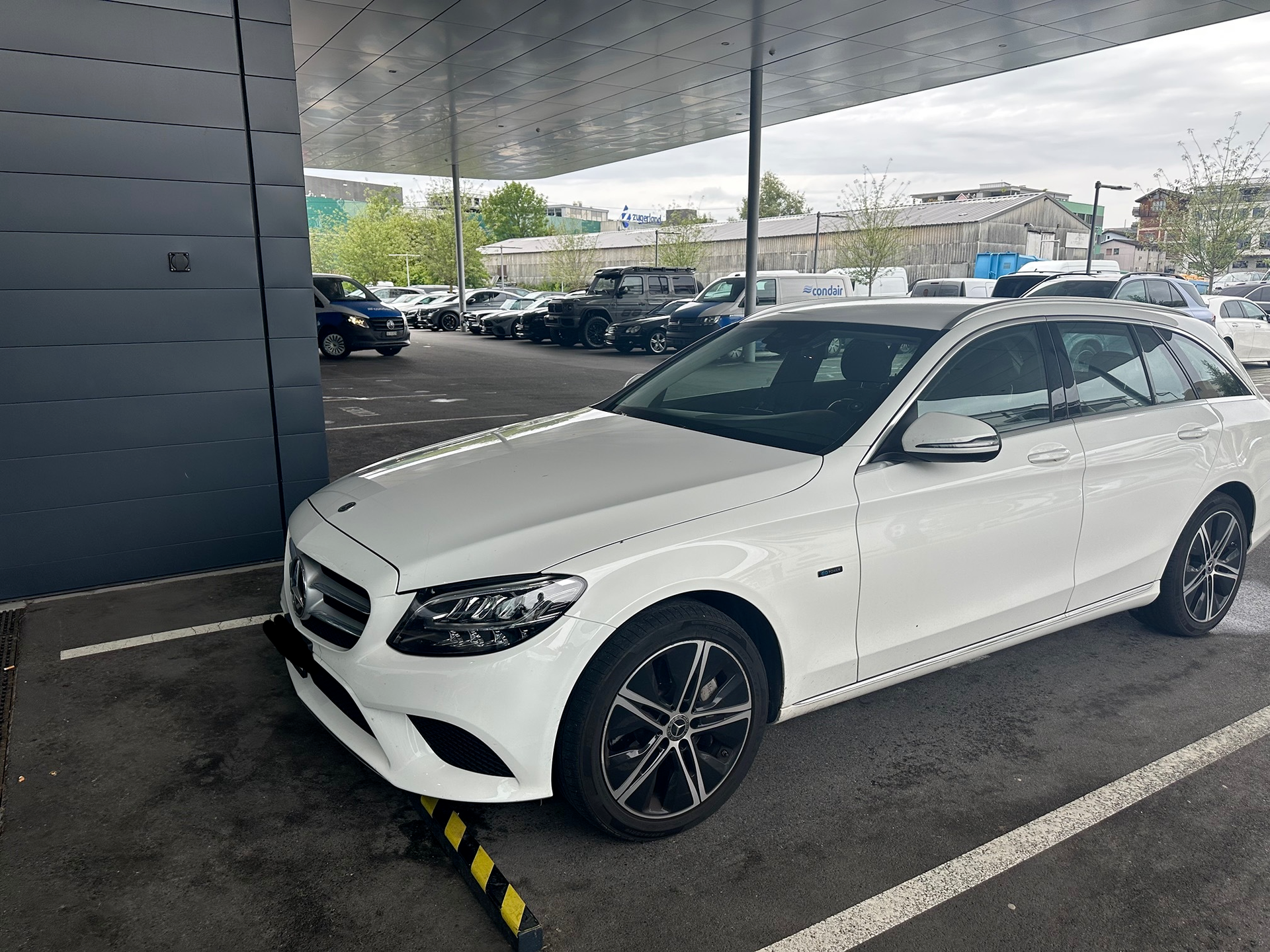 MERCEDES-BENZ C 300 e
