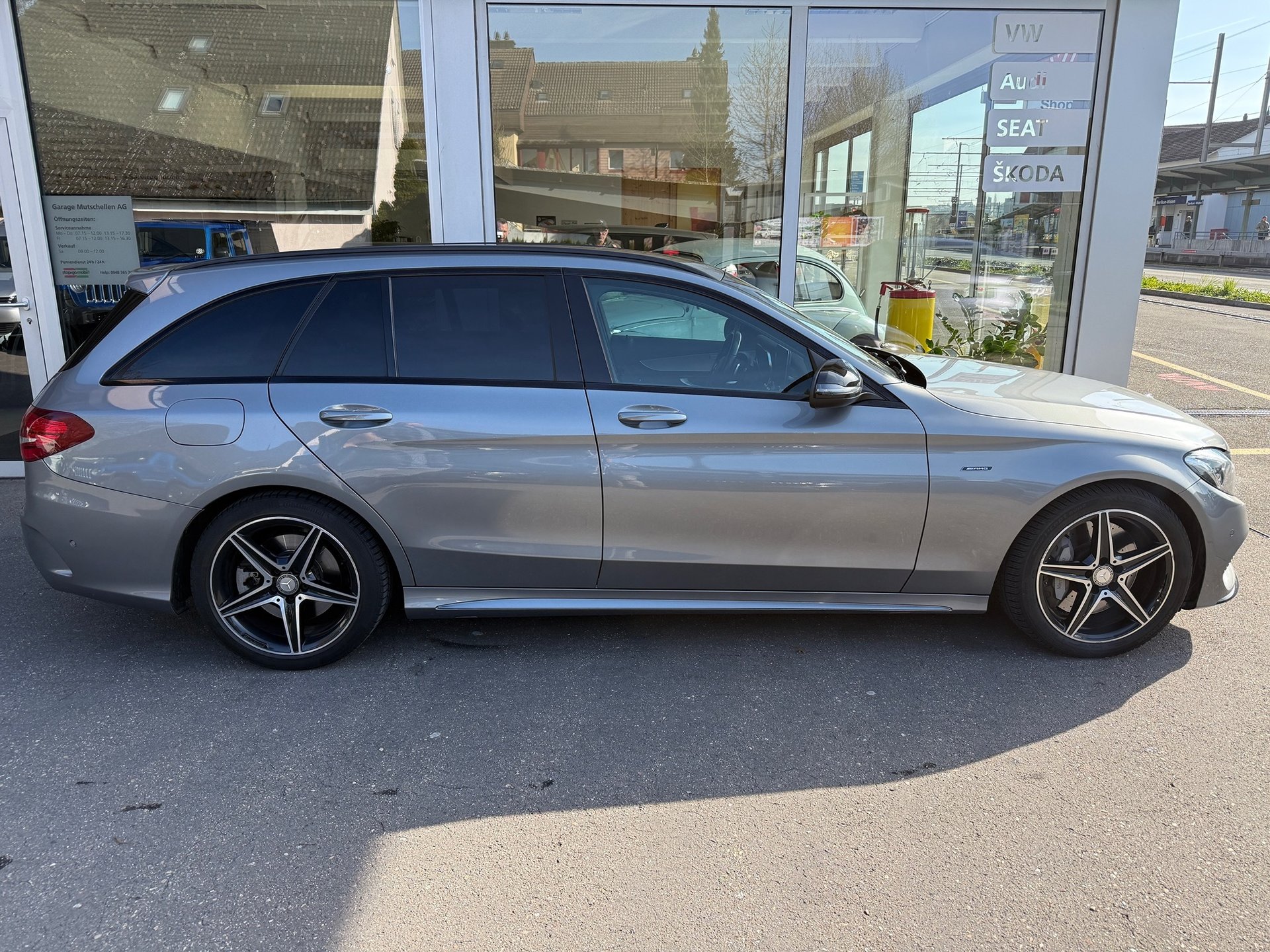 MERCEDES-BENZ C 450 AMG 4Matic 7G-Tronic nur Mercedes-Service MFK 17.02.2026