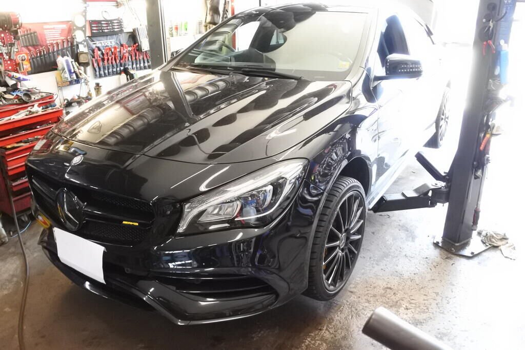 Mercedes Benz CLA 45 AMG  Coupé 4-Matic