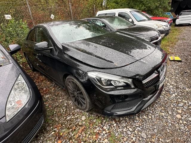 Mercedes-Benz CLA-Klasse C117 CLA 250 AMG Line 4m
