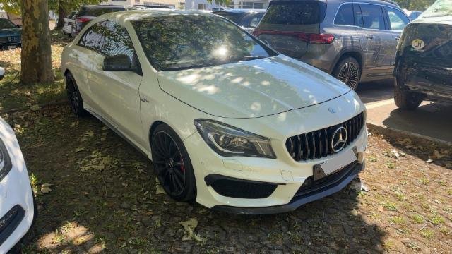 Mercedes-Benz CLA-Klasse C117 CLA 45 AMG 4m
