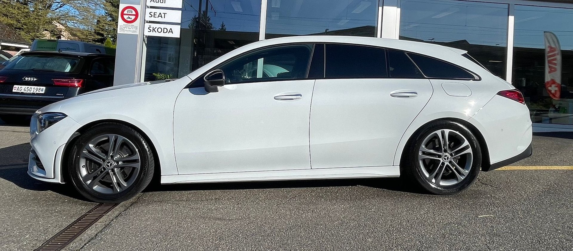 MERCEDES-BENZ CLA Shooting Brake 200 AMG Line 7G-DCT