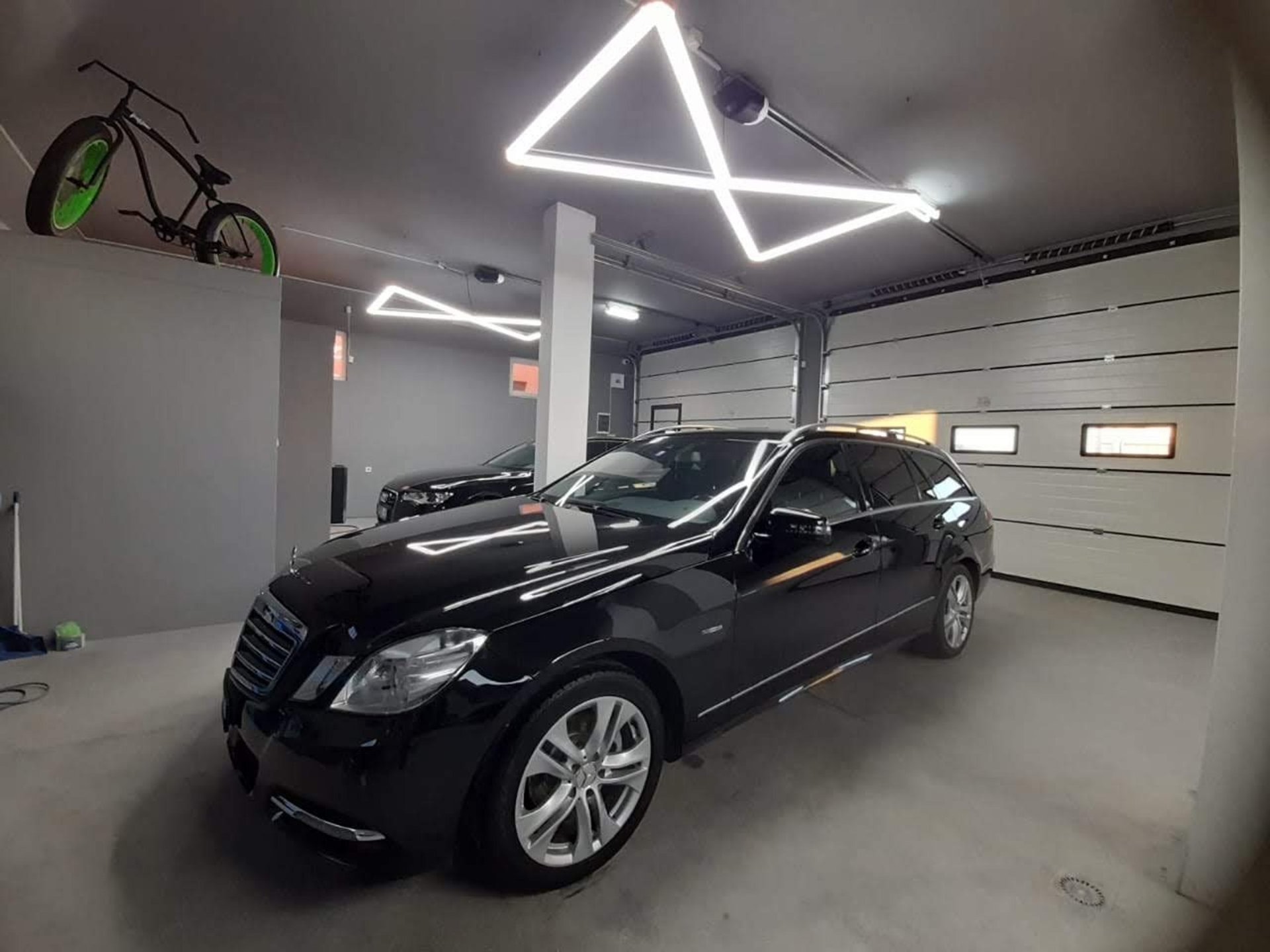 MERCEDES-BENZ E 220 CDI T