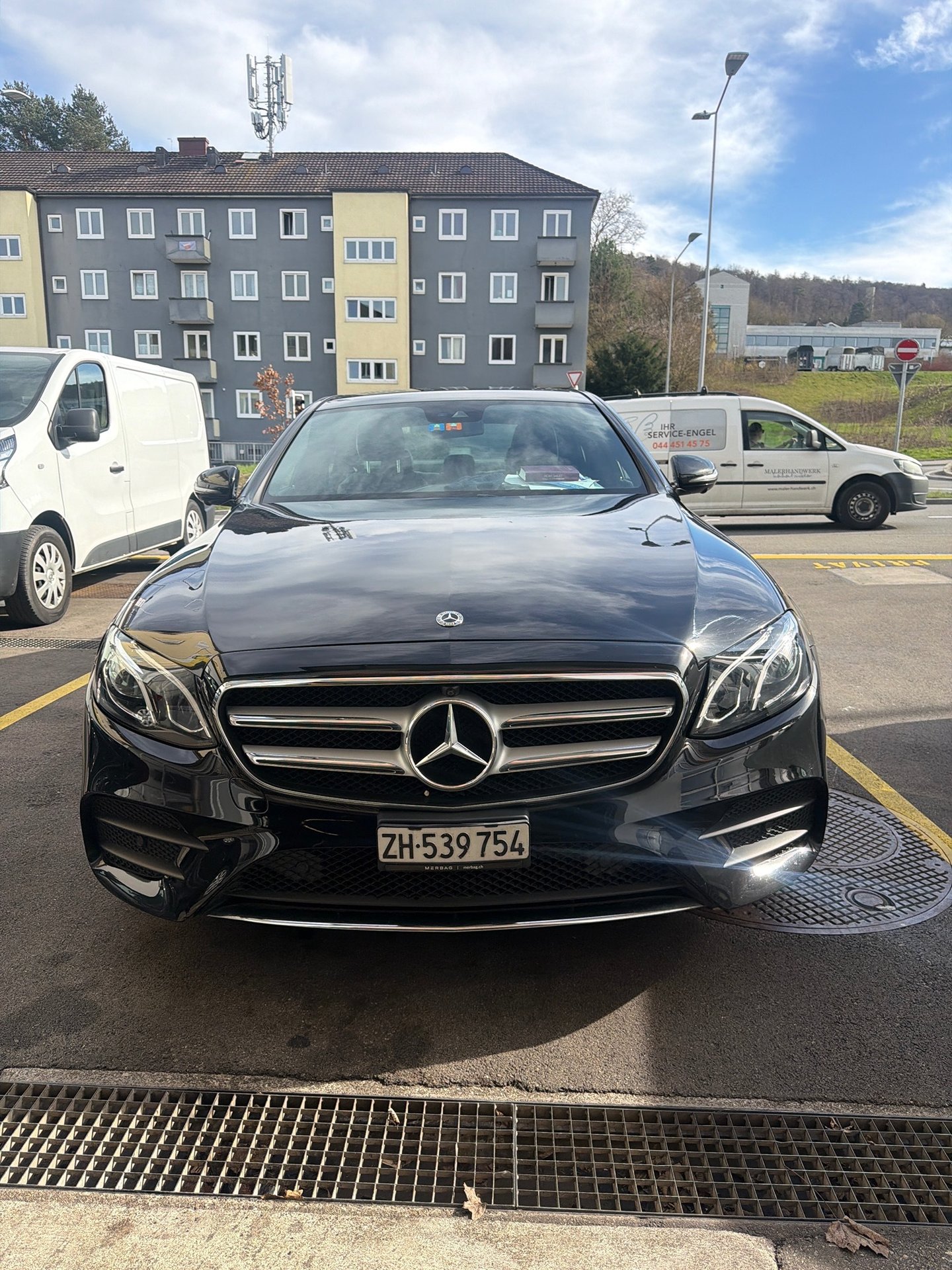 MERCEDES-BENZ E 220 d