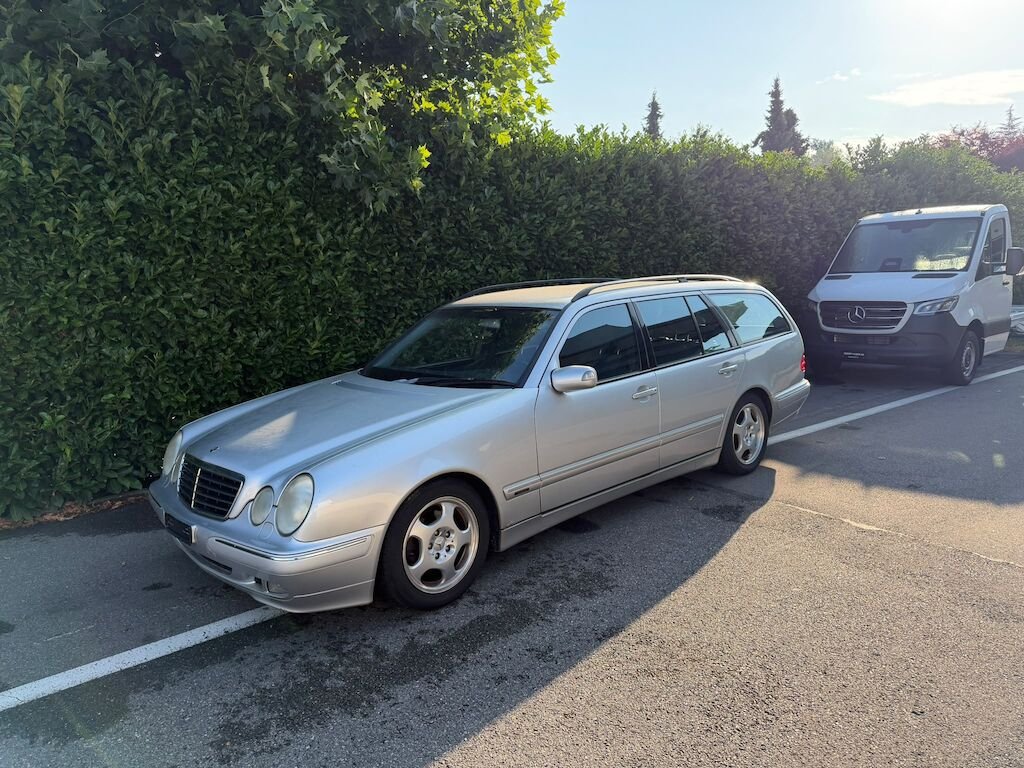 Mercedes Benz E 240 T