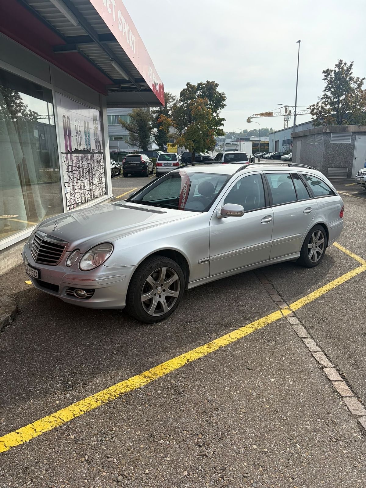 MERCEDES-BENZ E 280 T