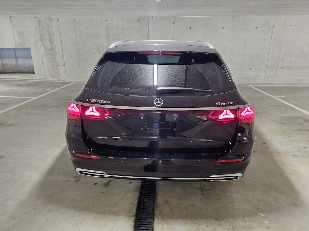 Mercedes Benz E 300de 4matic Exclusive