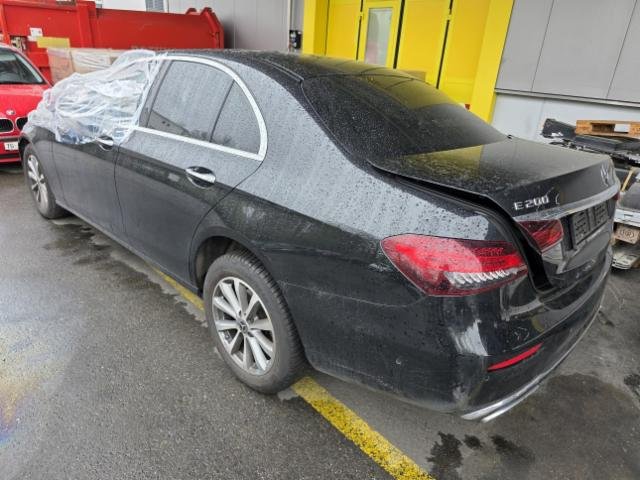 Mercedes-Benz E-Klasse 200